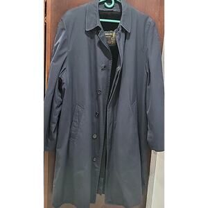 Vintage London Fog Trench Coat with Winter Lining Men's 40 Long Dark Blue